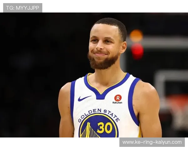 勇士库里助攻+得分双杀湖人，球馆炸裂！